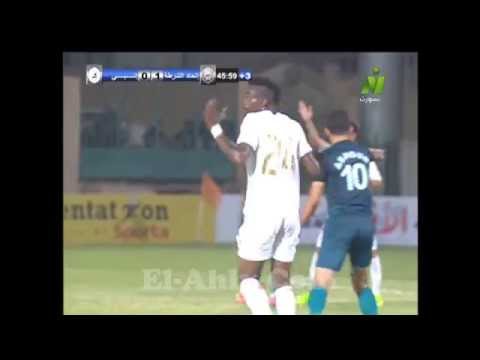 أول طرد في الموسم الجديد للدوري المصري