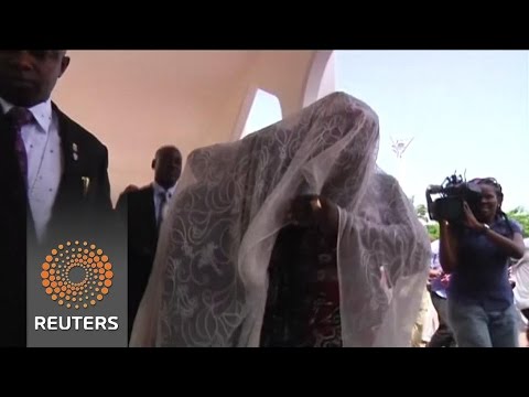 freed nigerian schoolgirl arrives