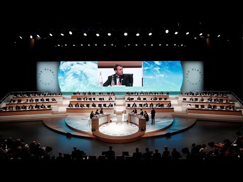 world leaders gather in paris for climate summit