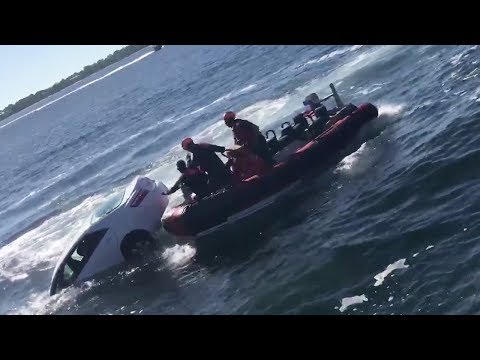 us coast guard rescues man from sinking car