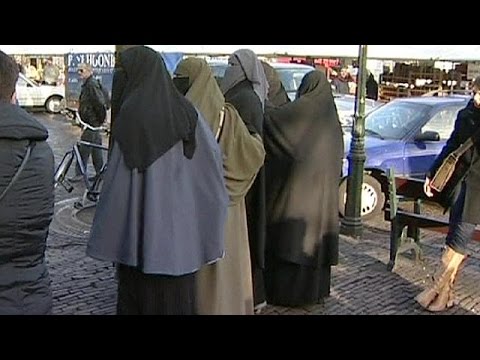 dutch set to ban fullface veil