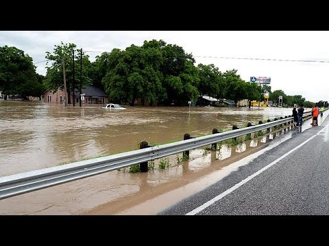 severe weather wreaks havoc in texas