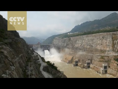 hydropower station on chinas yangtze river ready