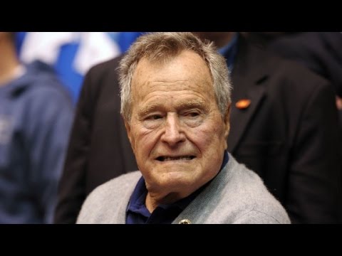 bush 41 says he will vote for clinton