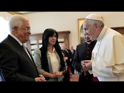 pope praises abbas as angel of peace