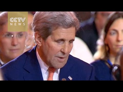 world leaders hail the paris climate accord